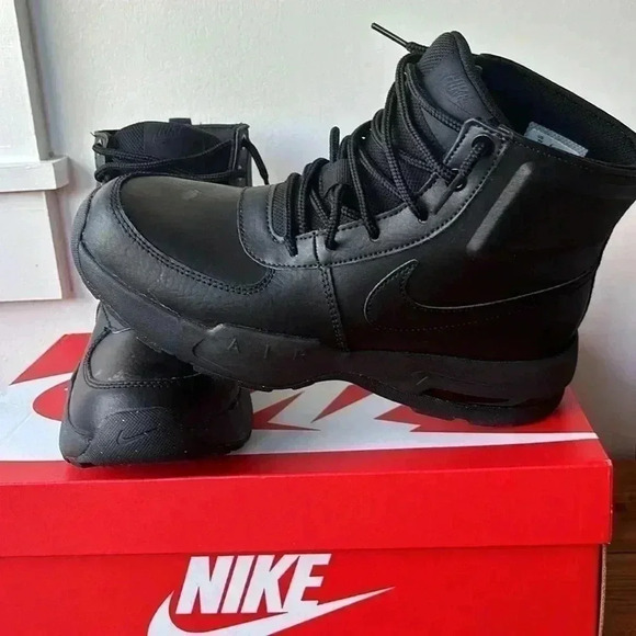Nike | Black Air max goaterra boot 2.0 Kids 7Y / Women’s 8.5/9 Men 6.5/7 - Picture 6 of 11